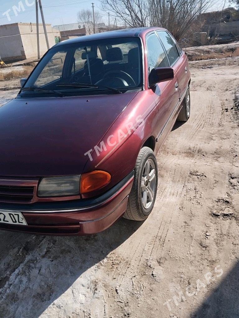 Opel Astra 1993 - 38 000 TMT - Gurbansoltan Eje - img 2