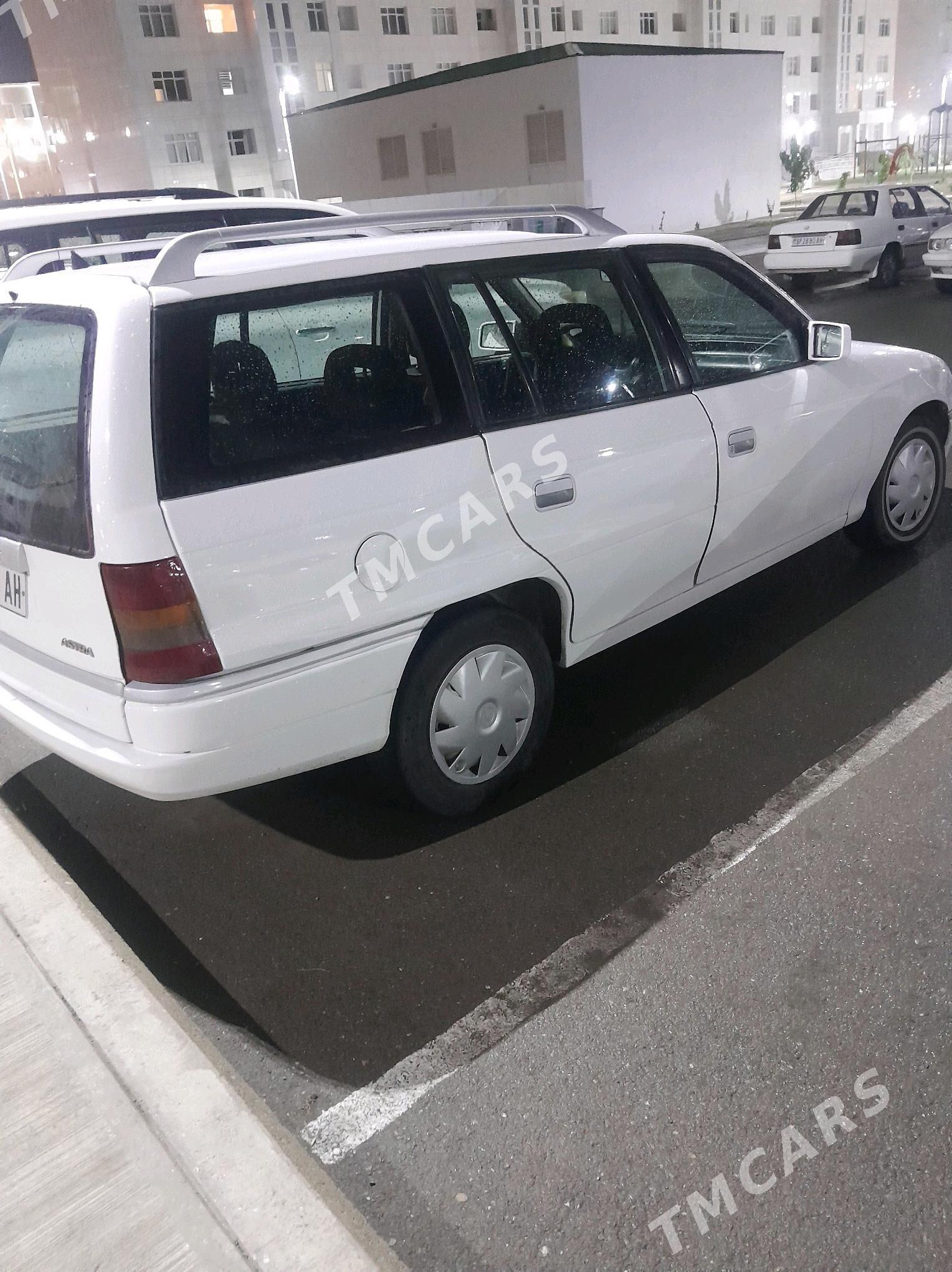 Opel Astra 1993 - 30 000 TMT - Аркадаг - img 4