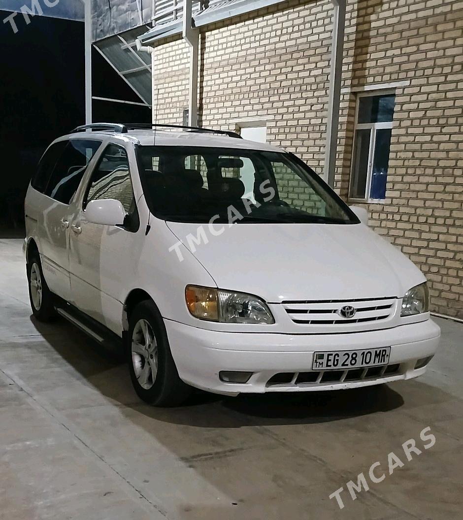 Toyota Sienna 2001 - 160 000 TMT - Туркменгала - img 4