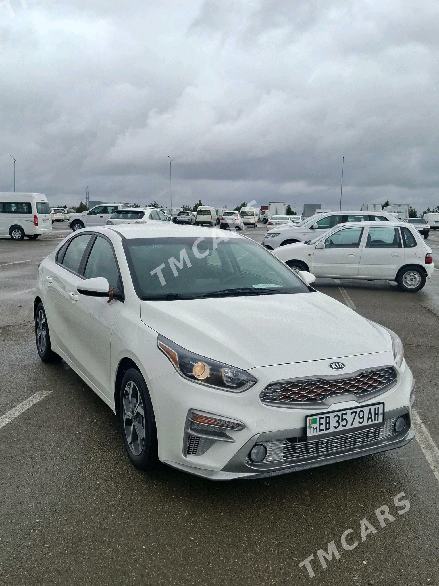 Kia Forte 2020 - 235 000 TMT - Кëши - img 5