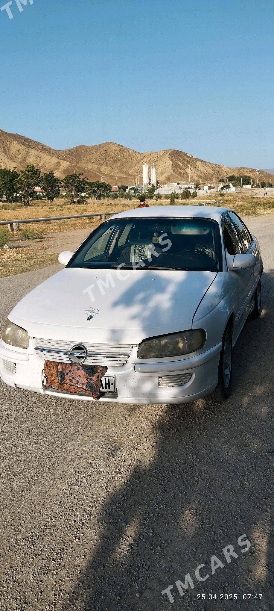 Opel Omega 1995 - 22 000 TMT - Bäherden - img 5