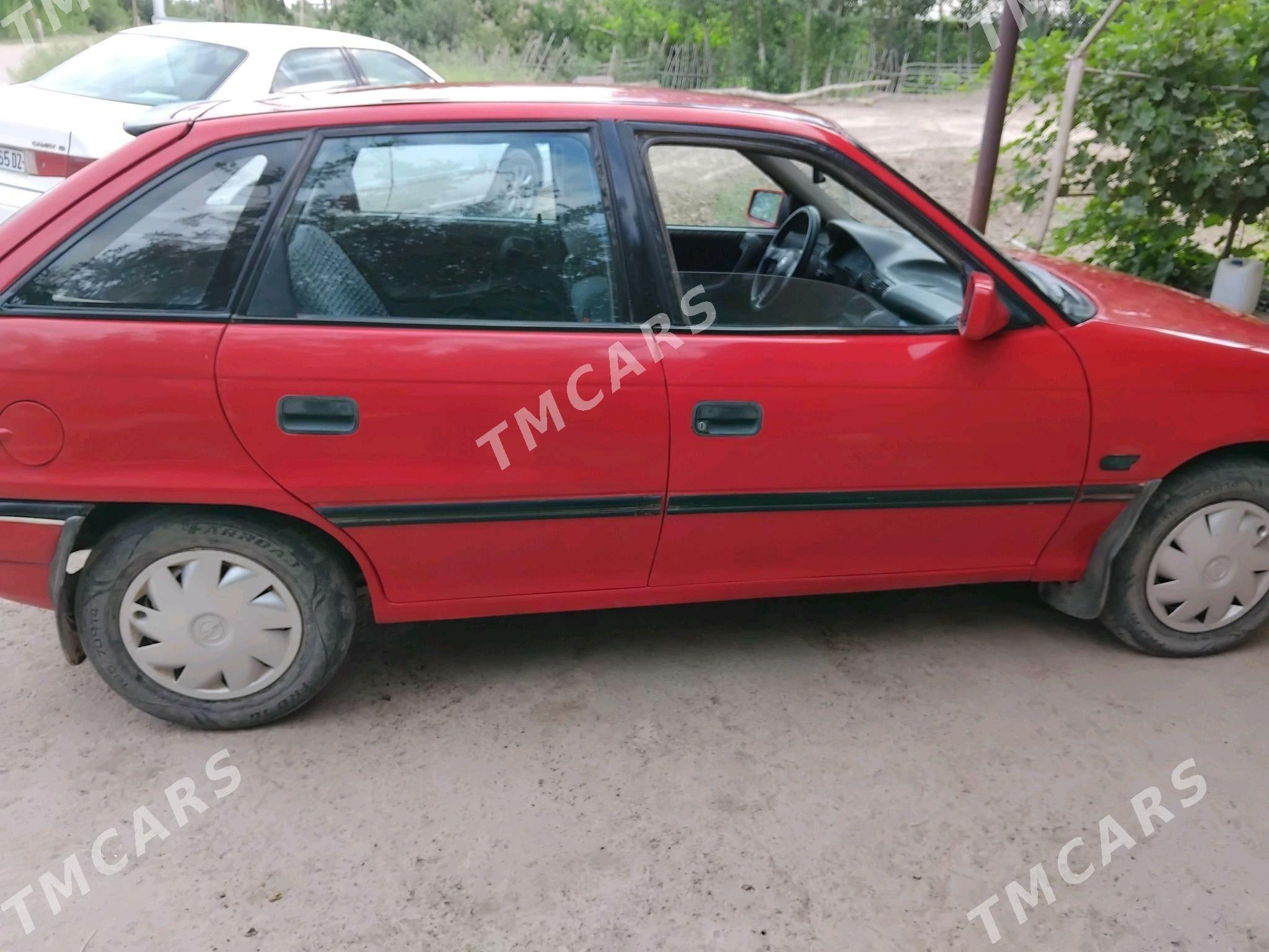 Opel Astra 1992 - 32 000 TMT - Gubadag - img 3