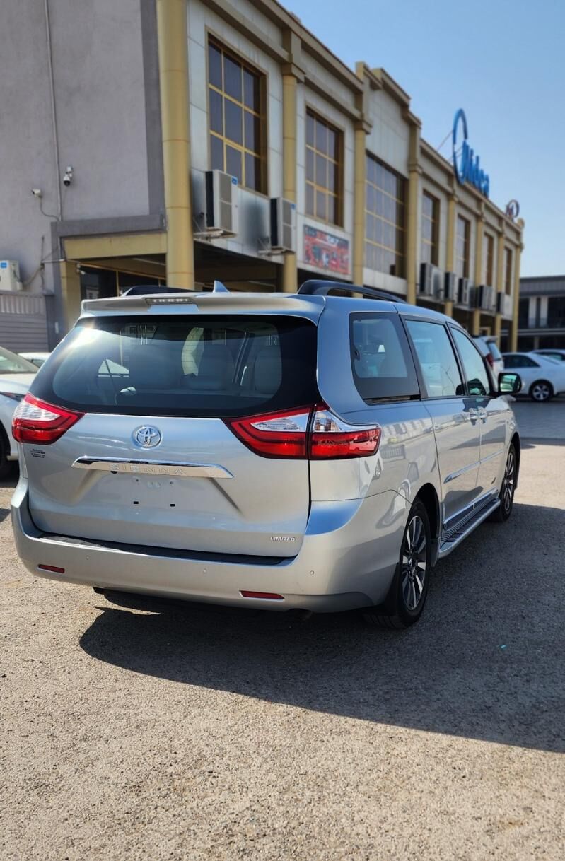 Toyota Sienna 2019 - 580 000 TMT - Мары - img 8