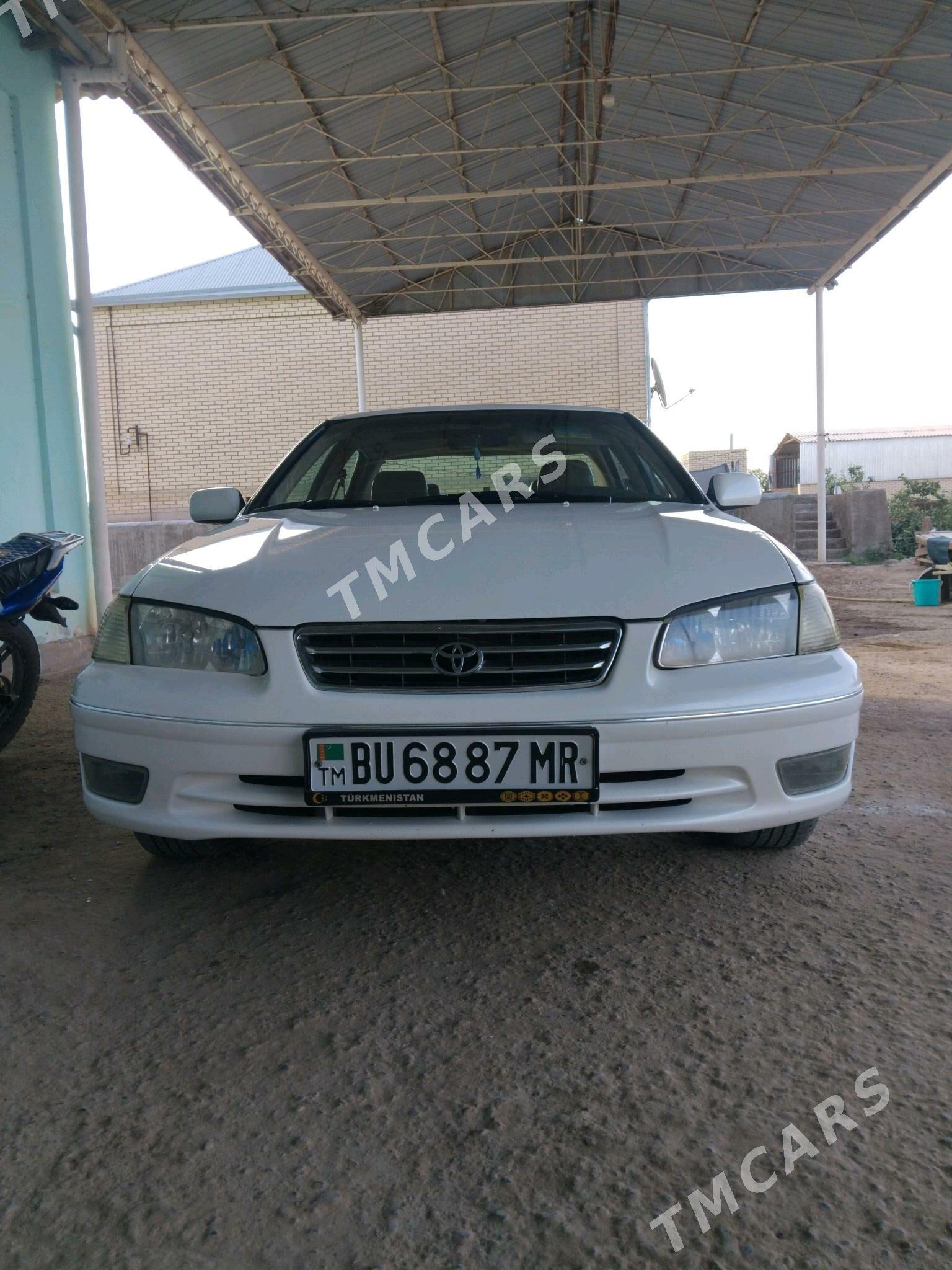 Toyota Camry 1998 - 121 000 TMT - Сакарчага - img 4