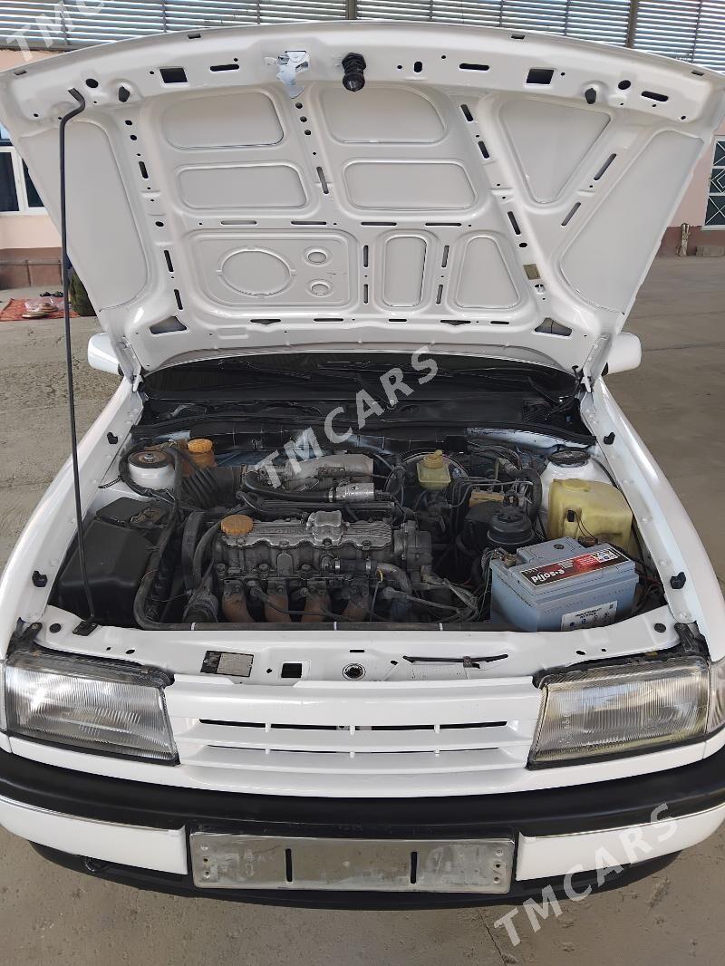 Opel Vectra 1993 - 46 000 TMT - Bäherden - img 5