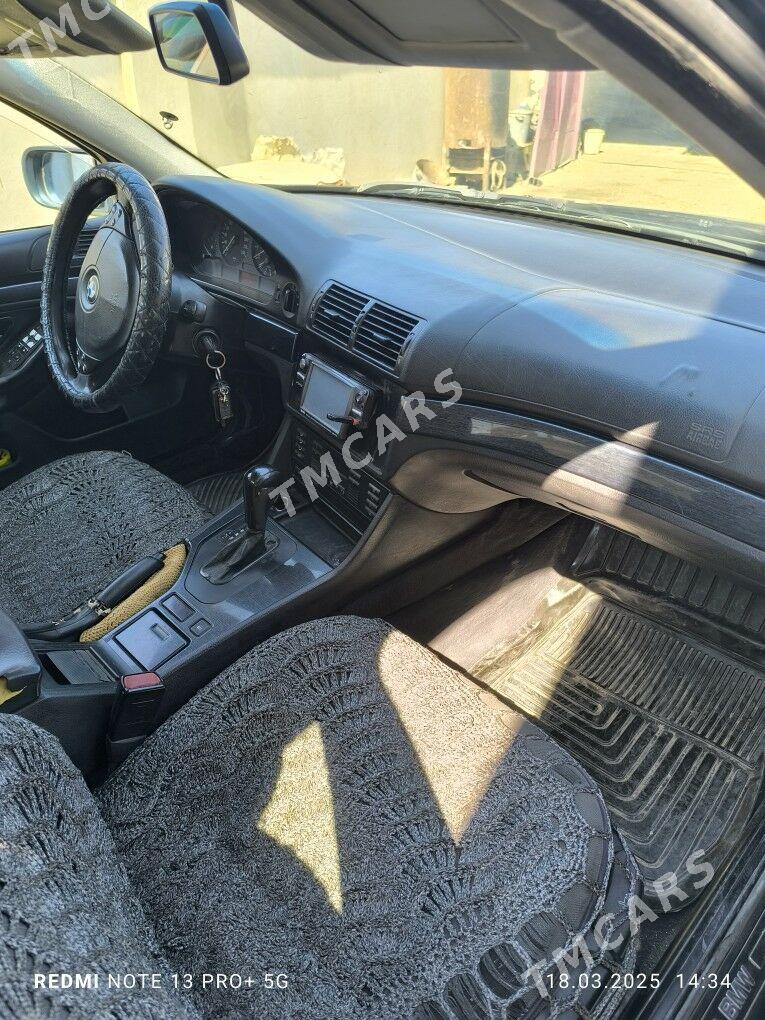 BMW E39 1998 - 70 000 TMT - Балканабат - img 2