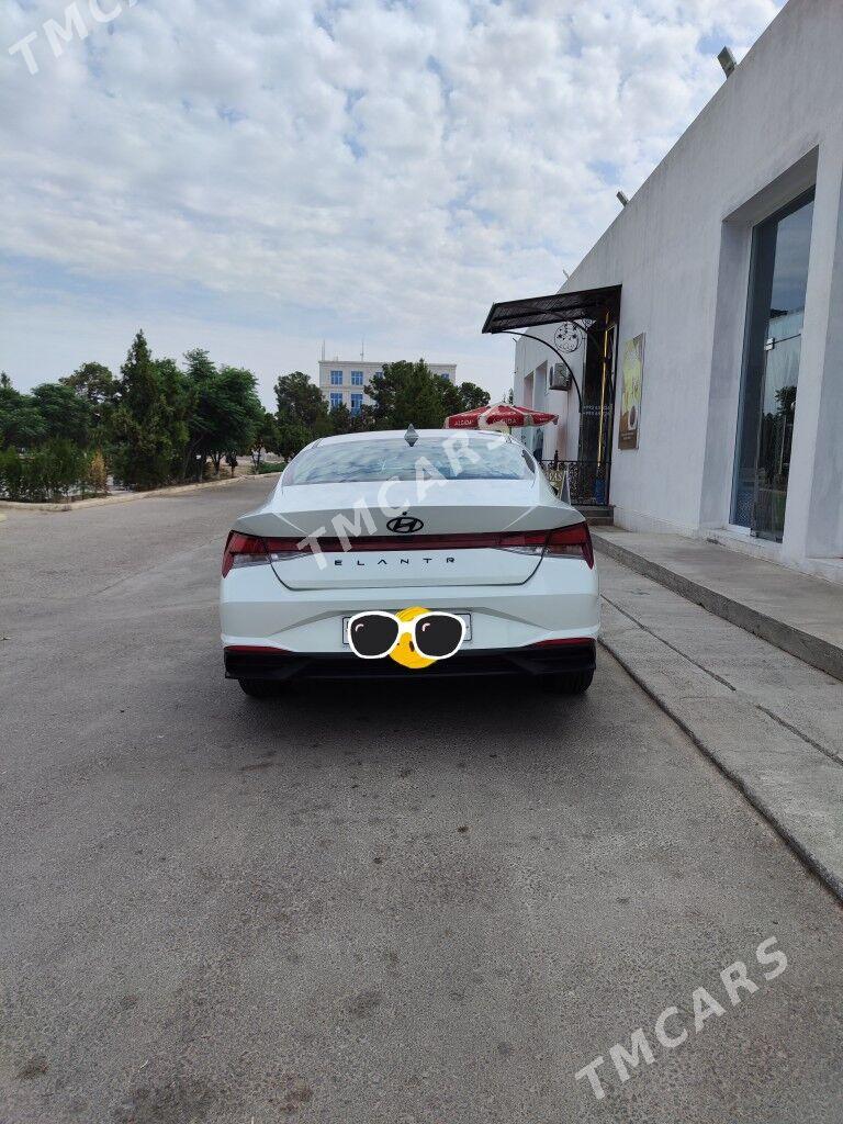 Hyundai Elantra 2022 - 255 000 TMT - Aşgabat - img 3