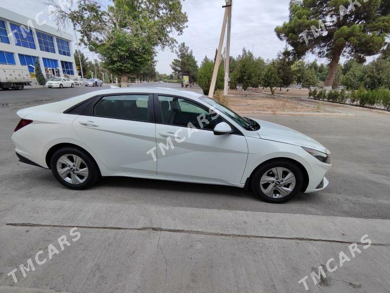 Hyundai Elantra 2022 - 255 000 TMT - Aşgabat - img 5