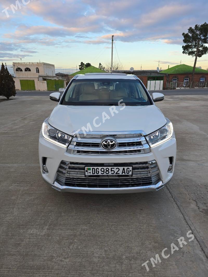 Toyota Highlander 2018 - 430 000 TMT - Büzmeýin GRES - img 8