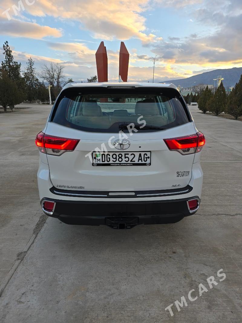 Toyota Highlander 2018 - 430 000 TMT - Büzmeýin GRES - img 5