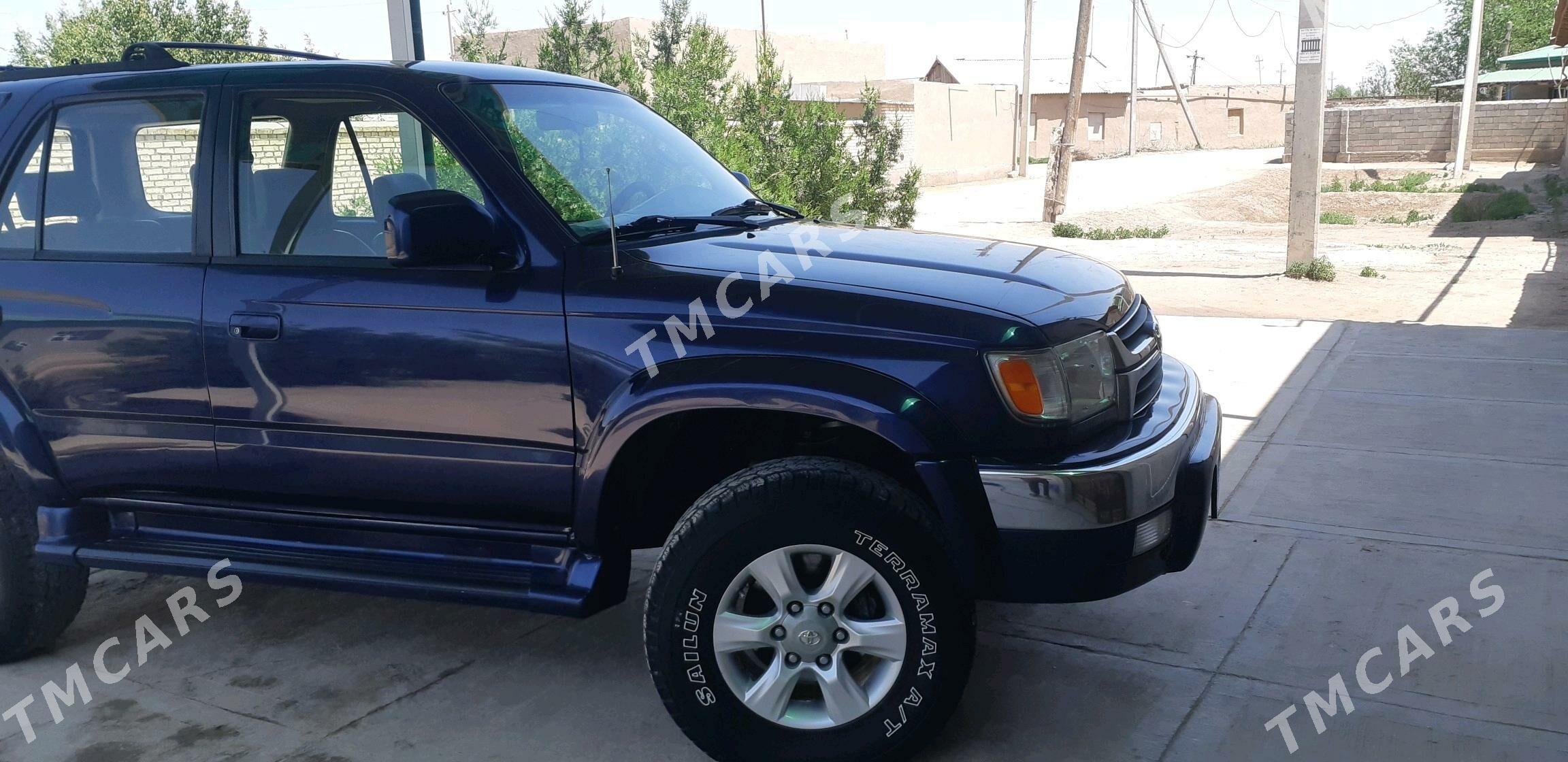 Toyota 4Runner 2002 - 150 000 TMT - Türkmenbaşy etr. - img 6