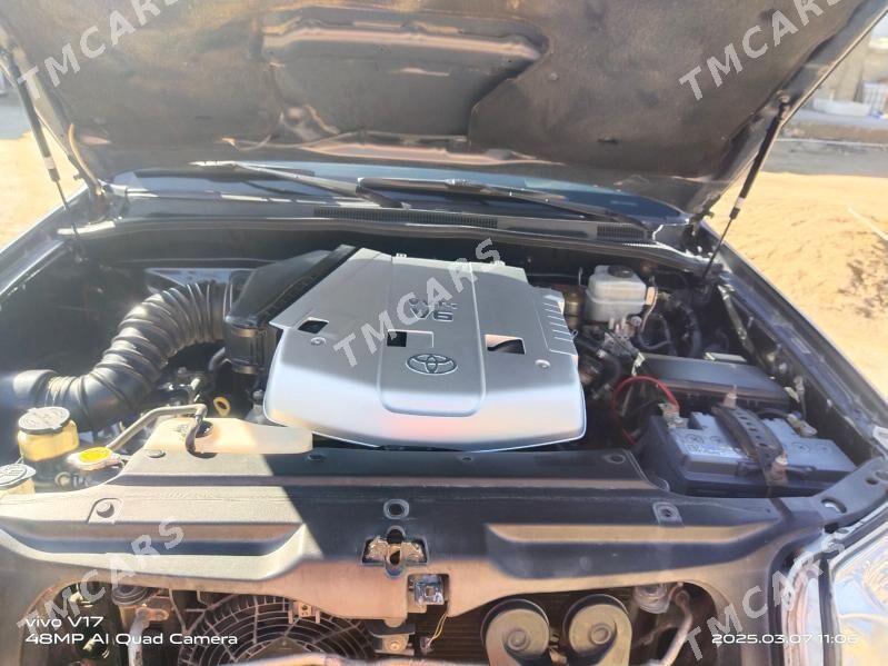 Toyota 4Runner 2005 - 250 000 TMT - Хазар - img 6