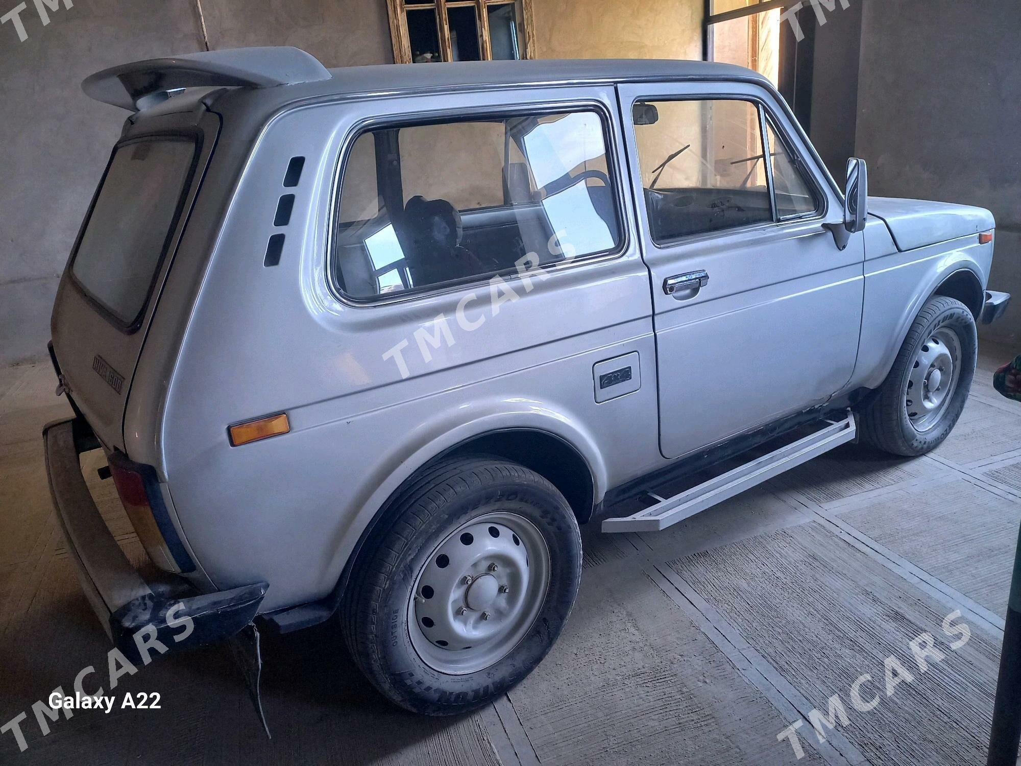 Lada Niva 1995 - 32 000 TMT - Чарджоу - img 5