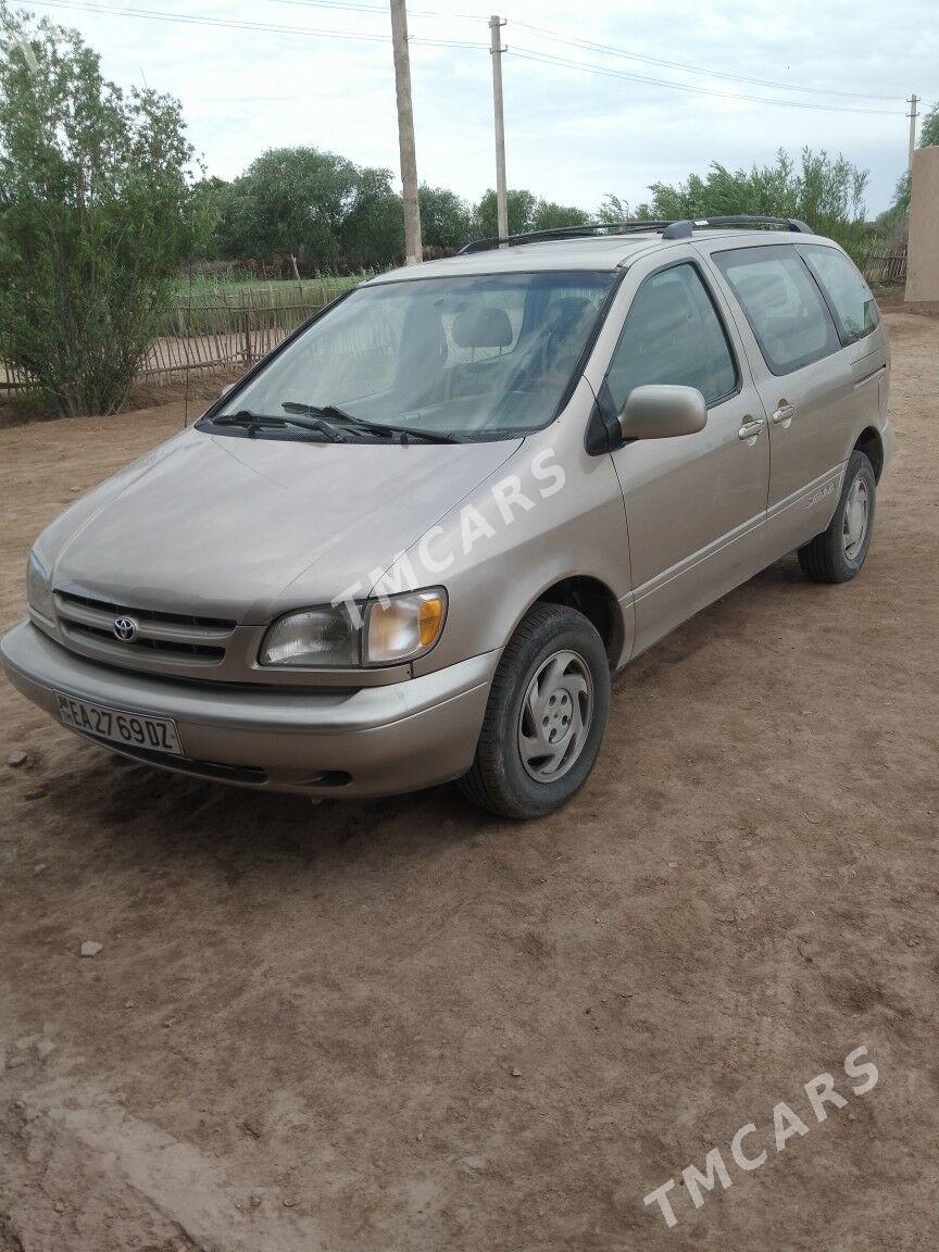 Toyota Sienna 2000 - 150 000 TMT - Türkmenbaşy etr. - img 2