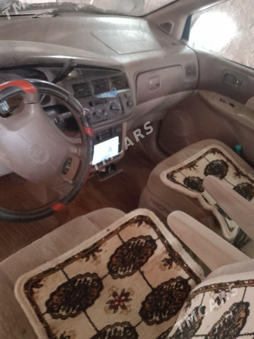 Toyota Sienna 2000 - 150 000 TMT - Türkmenbaşy etr. - img 4