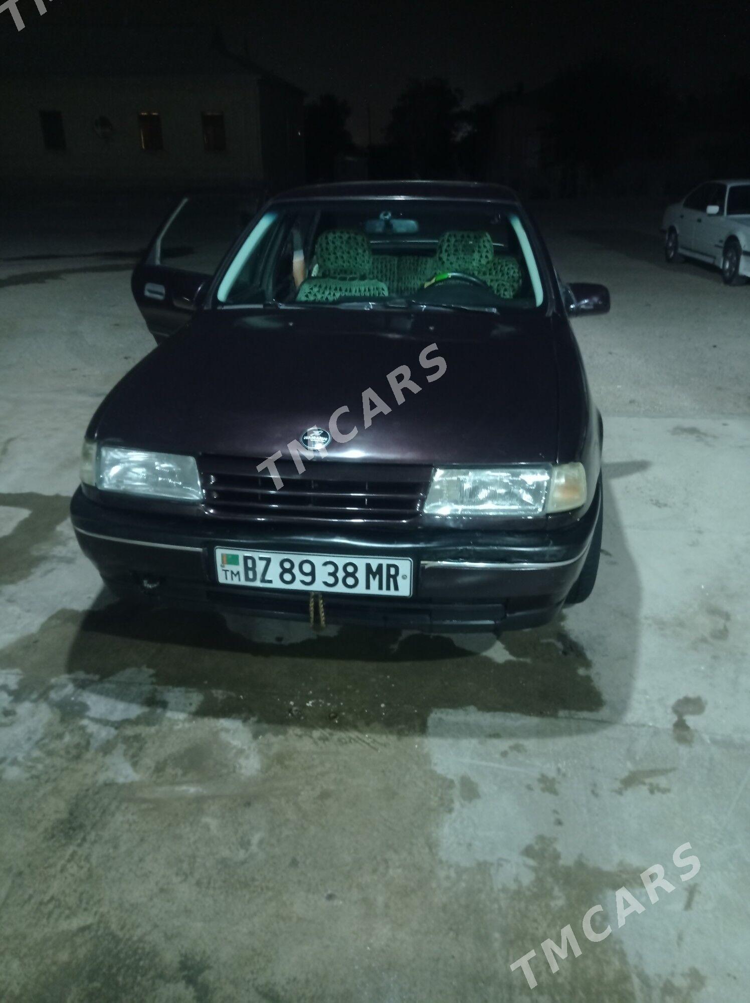 Opel Vectra 1992 - 39 000 TMT - Мары - img 3