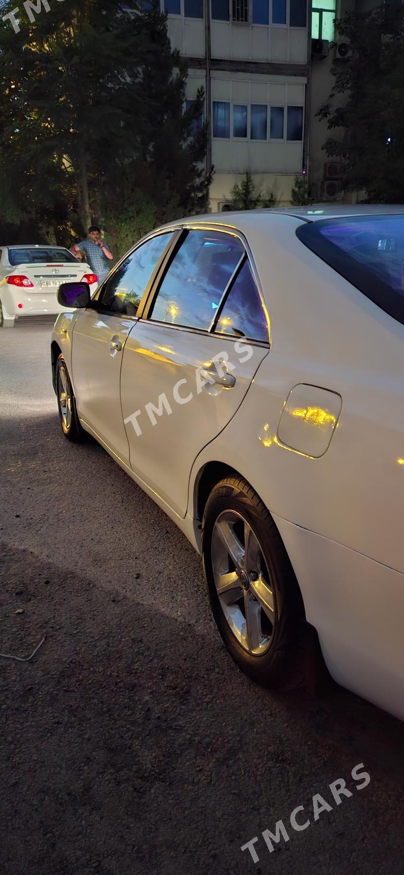 Toyota Camry 2007 - 140 000 TMT - Ким район - img 9