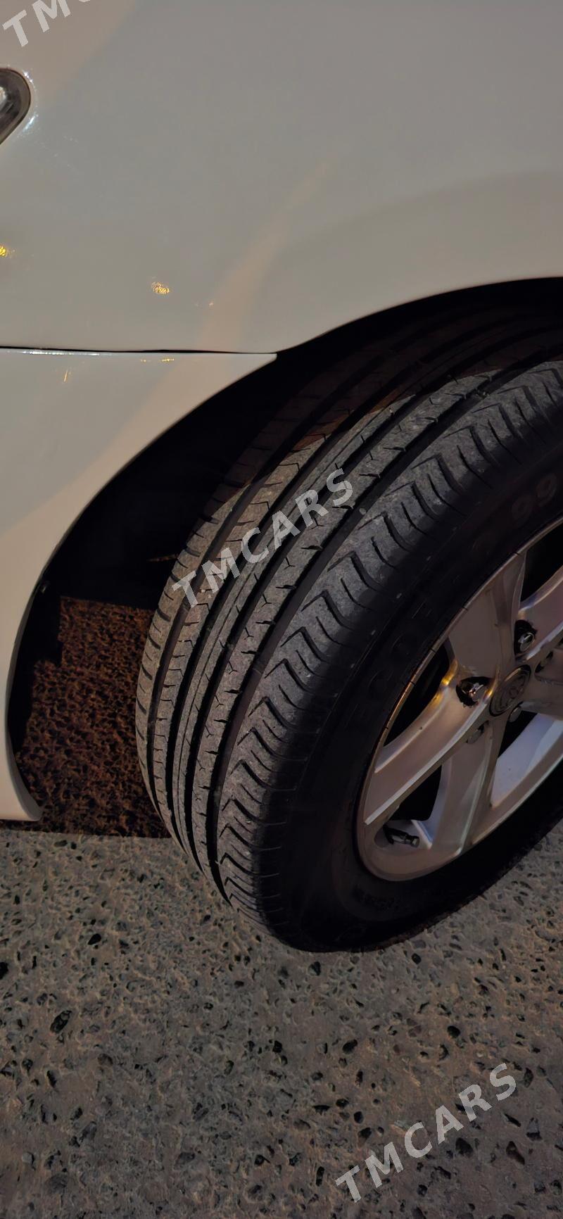 Toyota Camry 2007 - 140 000 TMT - Ким район - img 8