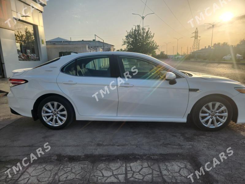 Toyota Camry 2020 - 270 000 TMT - Baýramaly - img 4