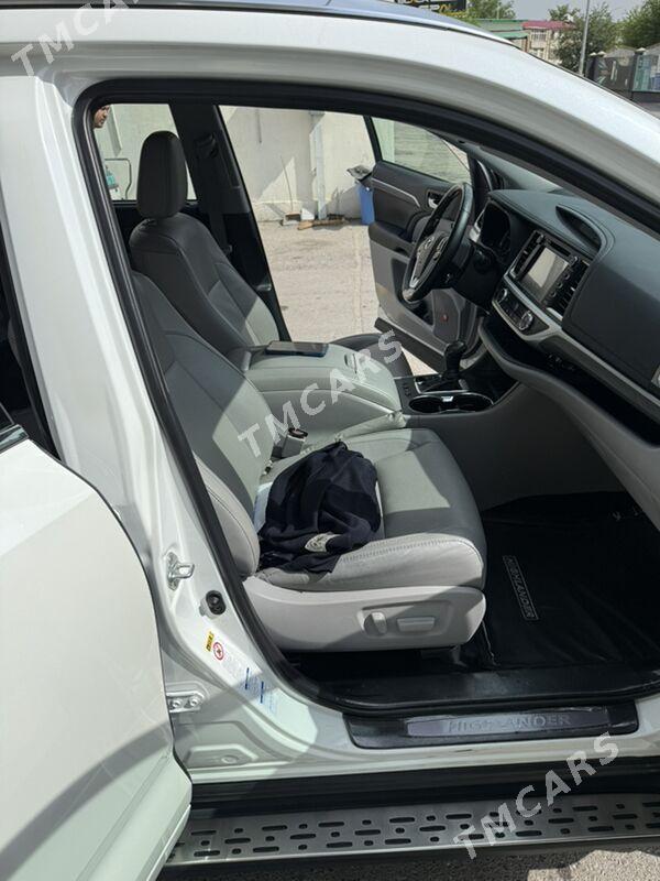Toyota Highlander 2019 - 555 000 TMT - Aşgabat - img 4