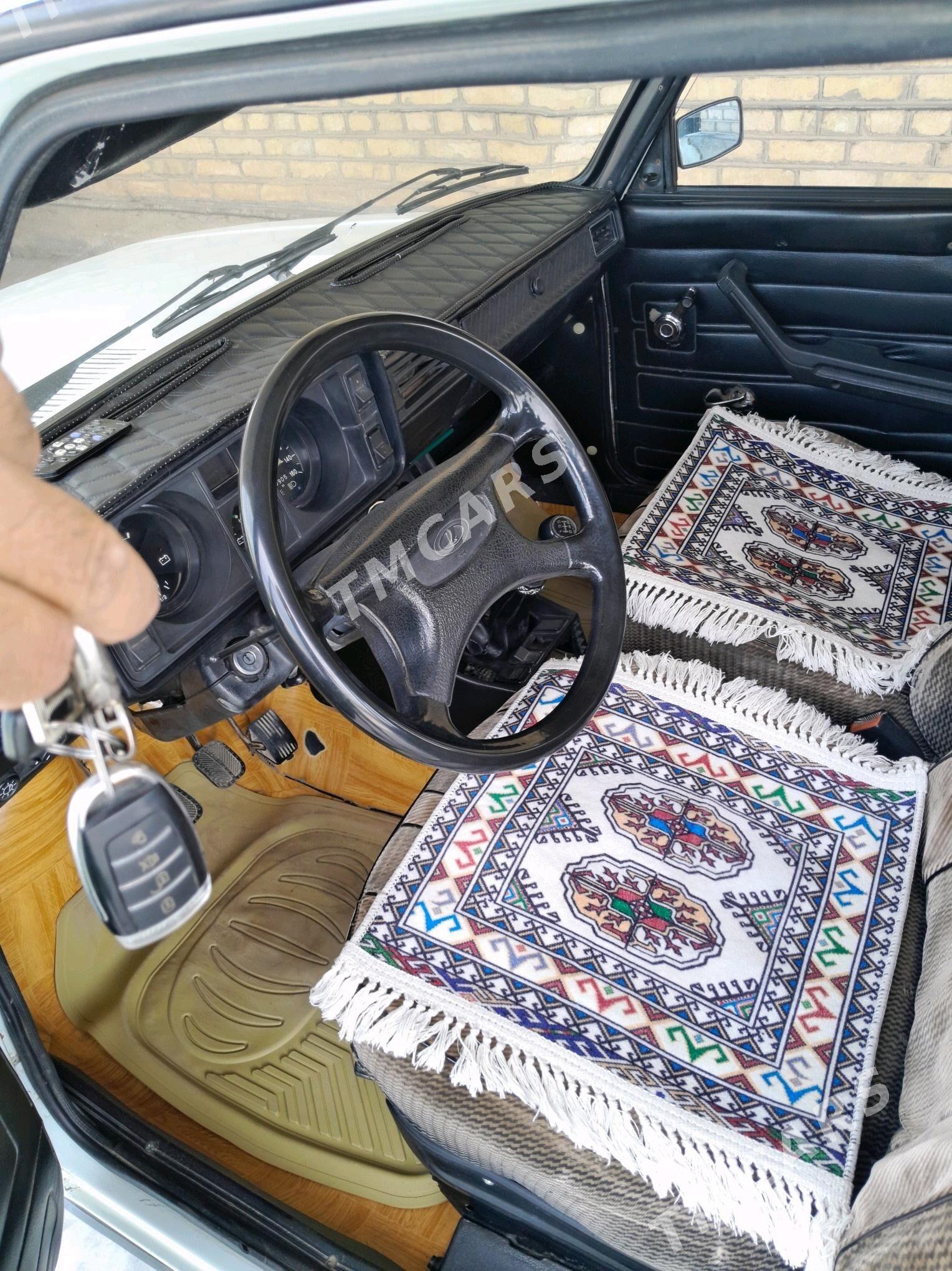 Lada 2105 2001 - 36 000 TMT - Векильбазар - img 4