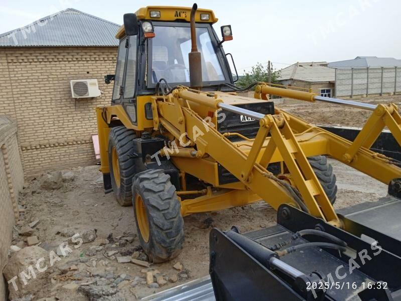 JCB 3CX Compact 2013 - 500 000 TMT - Мары - img 4
