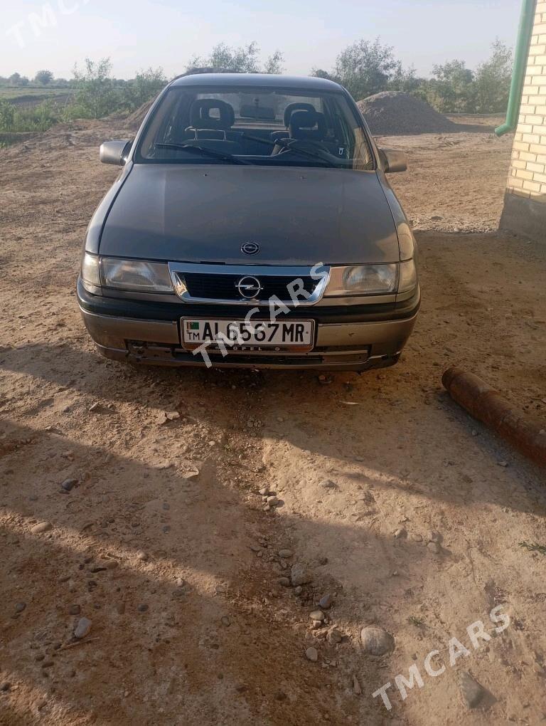 Opel Vectra 1989 - 23 000 TMT - Мары - img 7