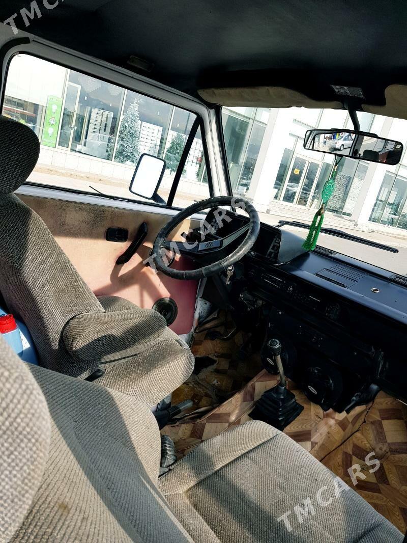 Toyota Innova 1988 - 35 000 TMT - Bedew - img 7