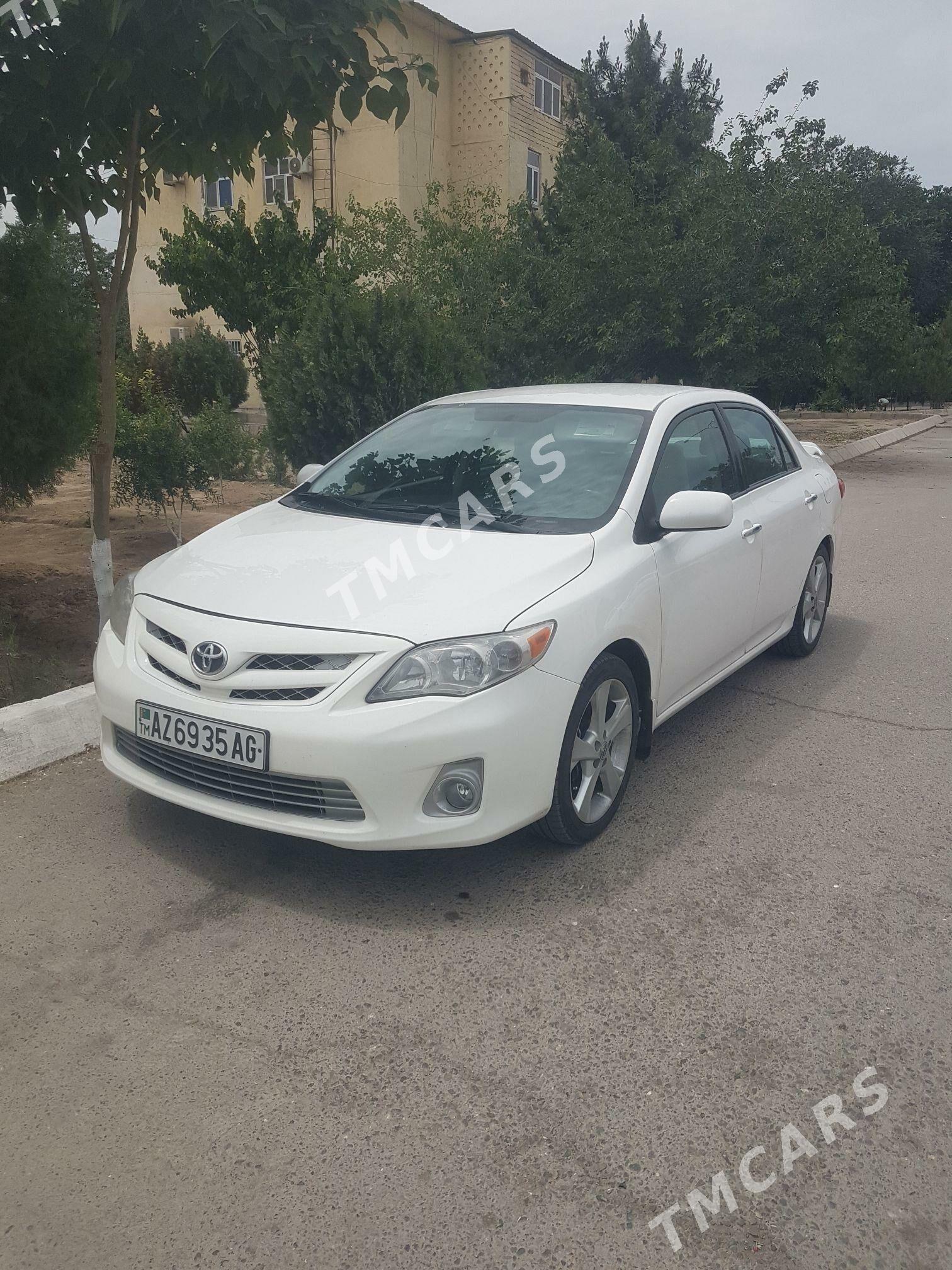 Toyota Corolla 2012 - 156 000 TMT - Ашхабад - img 2