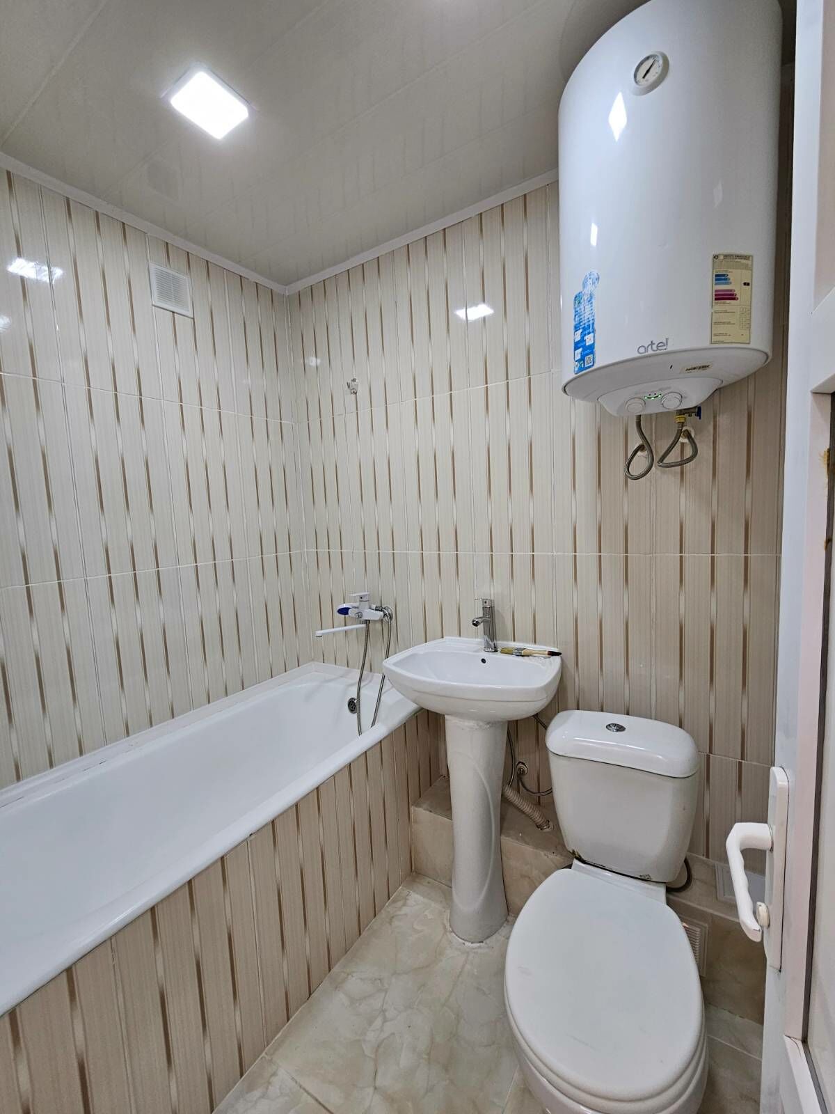 11mkr ýewro remont 2komnat - Aşgabat - img 3