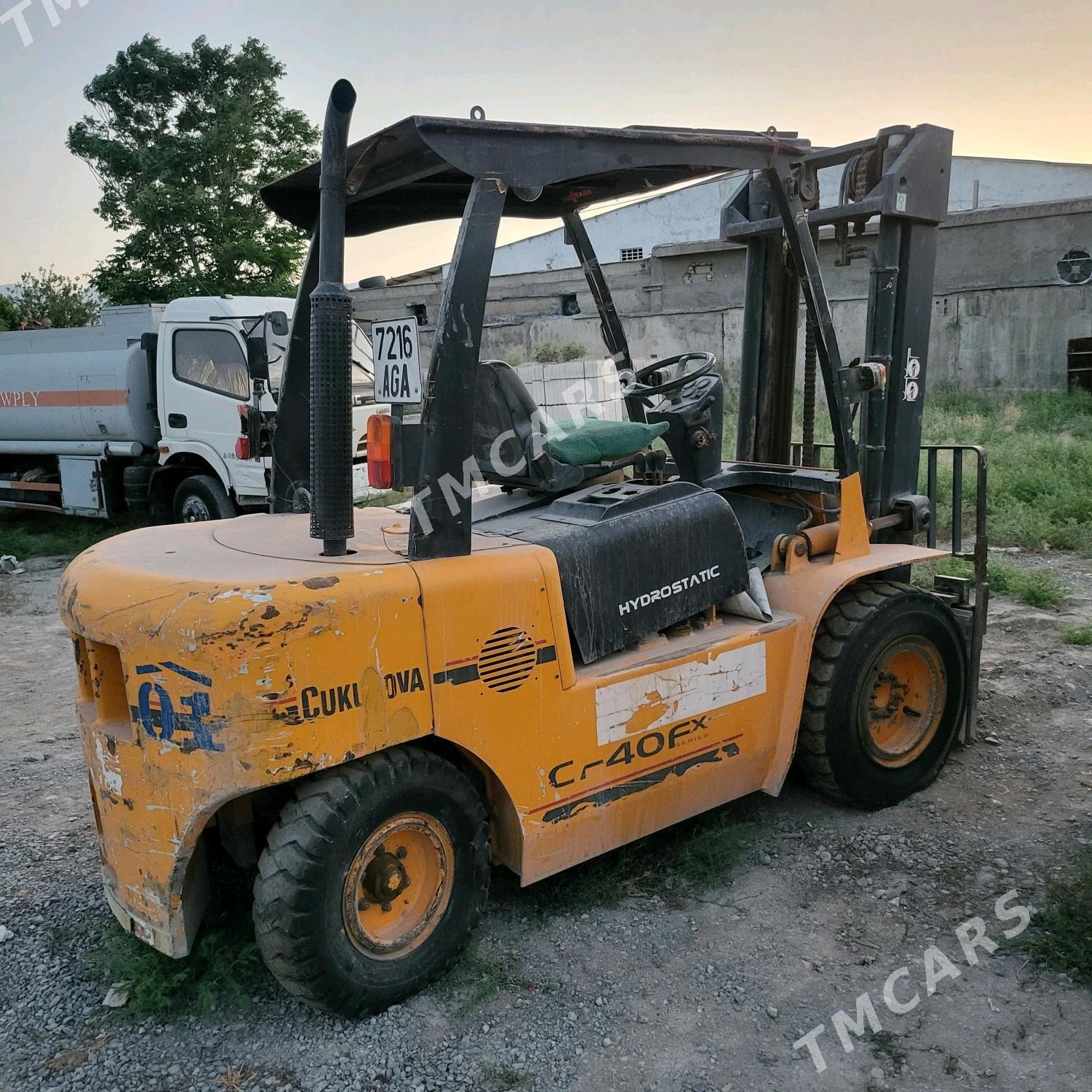 Kara Forklift 2010 - 180 000 TMT - Ашхабад - img 3