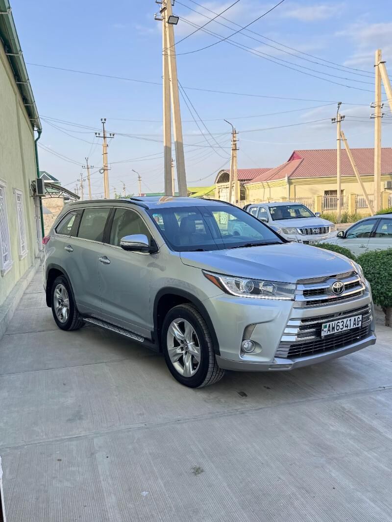 Toyota Highlander 2018 - 430 000 TMT - Ашхабад - img 2