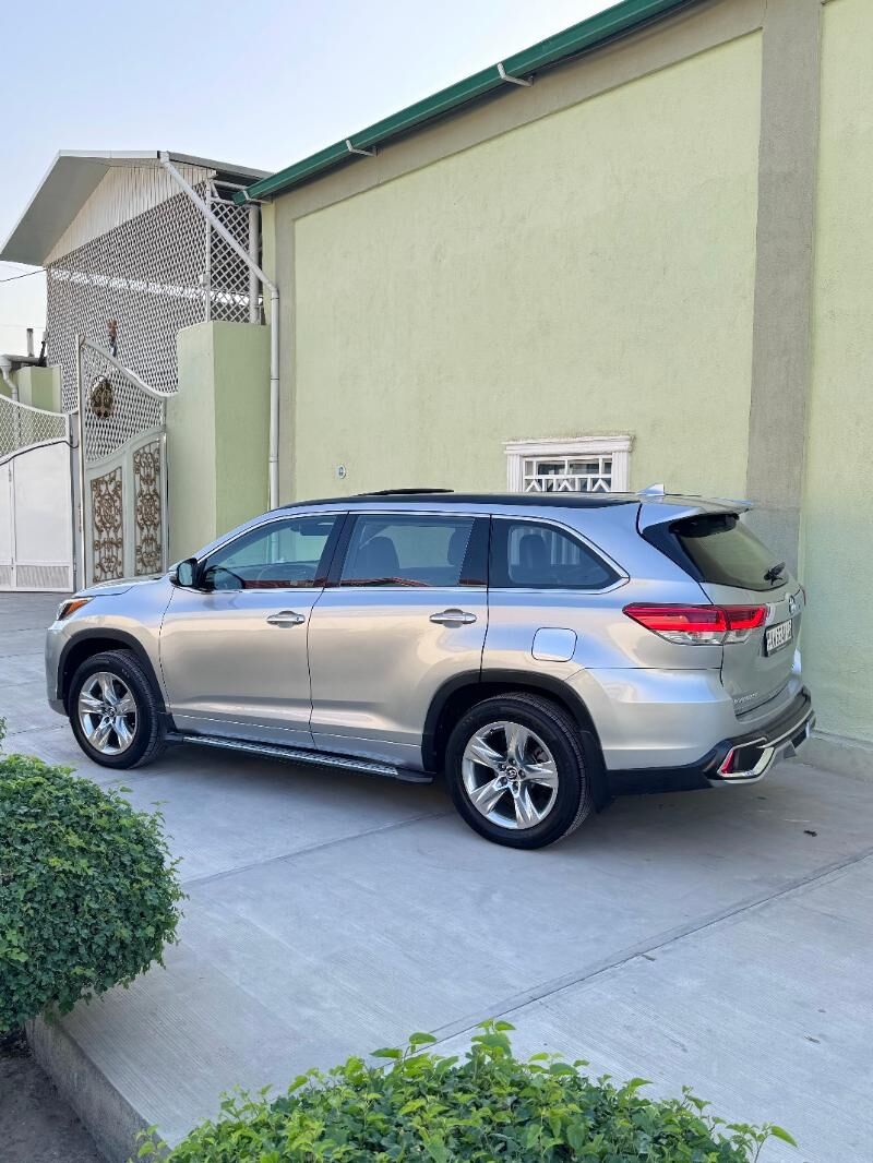 Toyota Highlander 2018 - 430 000 TMT - Ашхабад - img 10