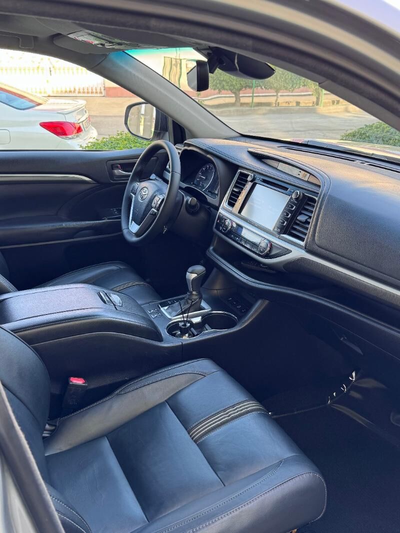 Toyota Highlander 2018 - 430 000 TMT - Ашхабад - img 3
