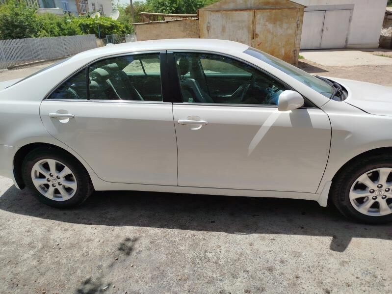 Toyota Camry 2010 - 185 000 TMT - Mary - img 5