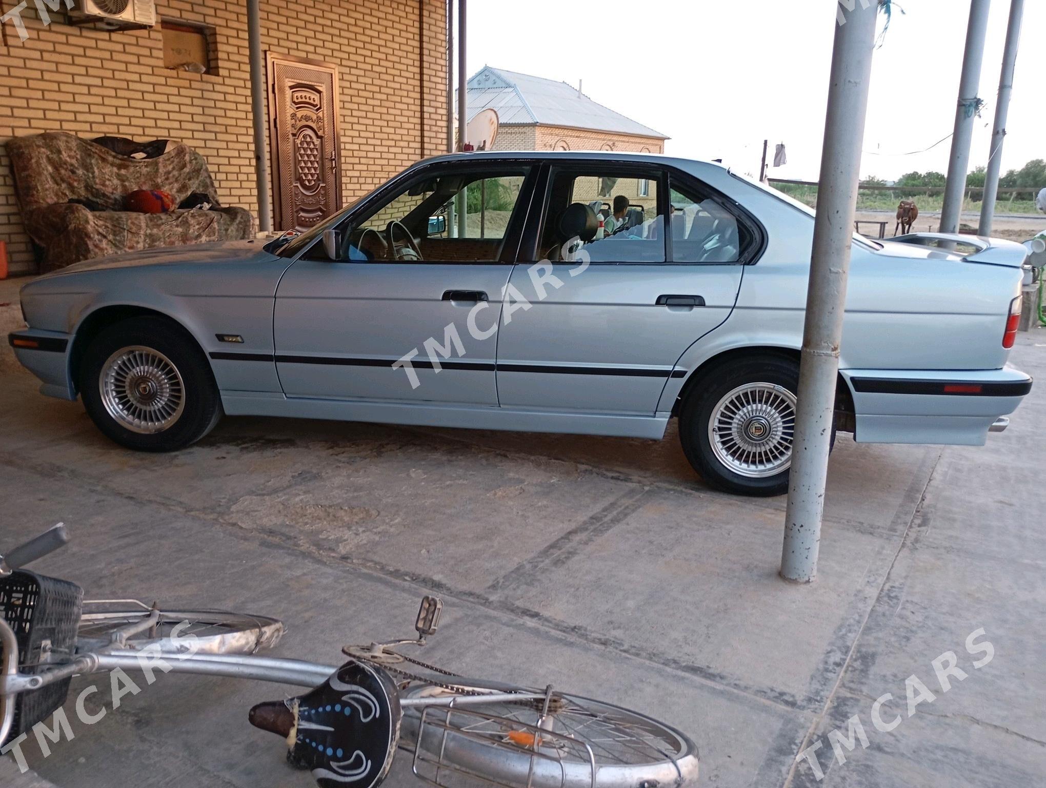 BMW 525 1993 - 65 000 TMT - Мары - img 3