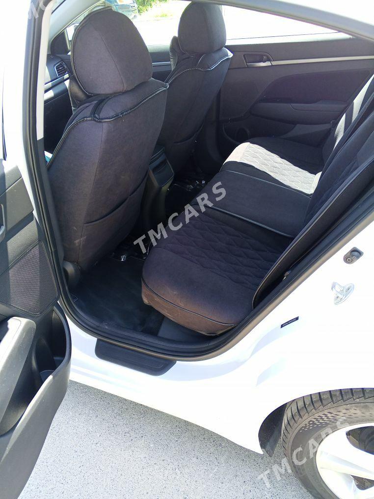 Hyundai Elantra 2017 - 200 000 TMT - Ашхабад - img 3