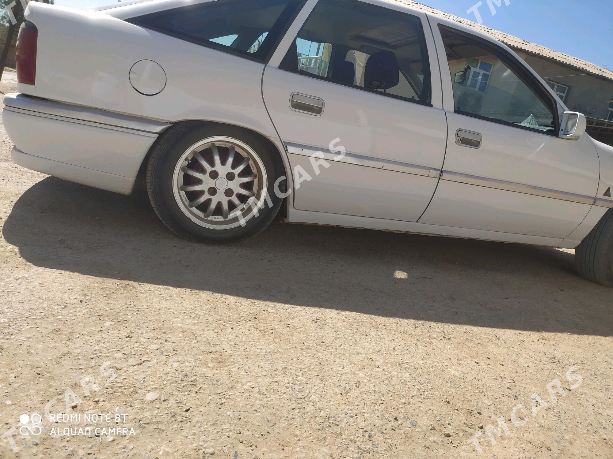 Opel Vectra 1993 - 33 000 TMT - Sarahs - img 8