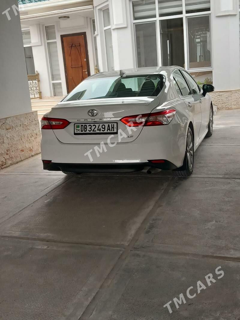 Toyota Camry 2019 - 300 000 TMT - Balkanabat - img 3