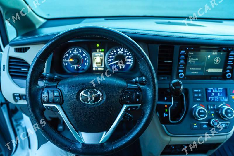 Toyota Sienna 2020 - 460 000 TMT - Мары - img 6