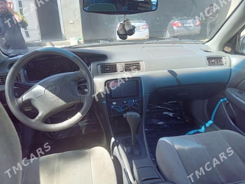 Toyota Camry 2001 - 140 000 TMT - Достлук - img 3