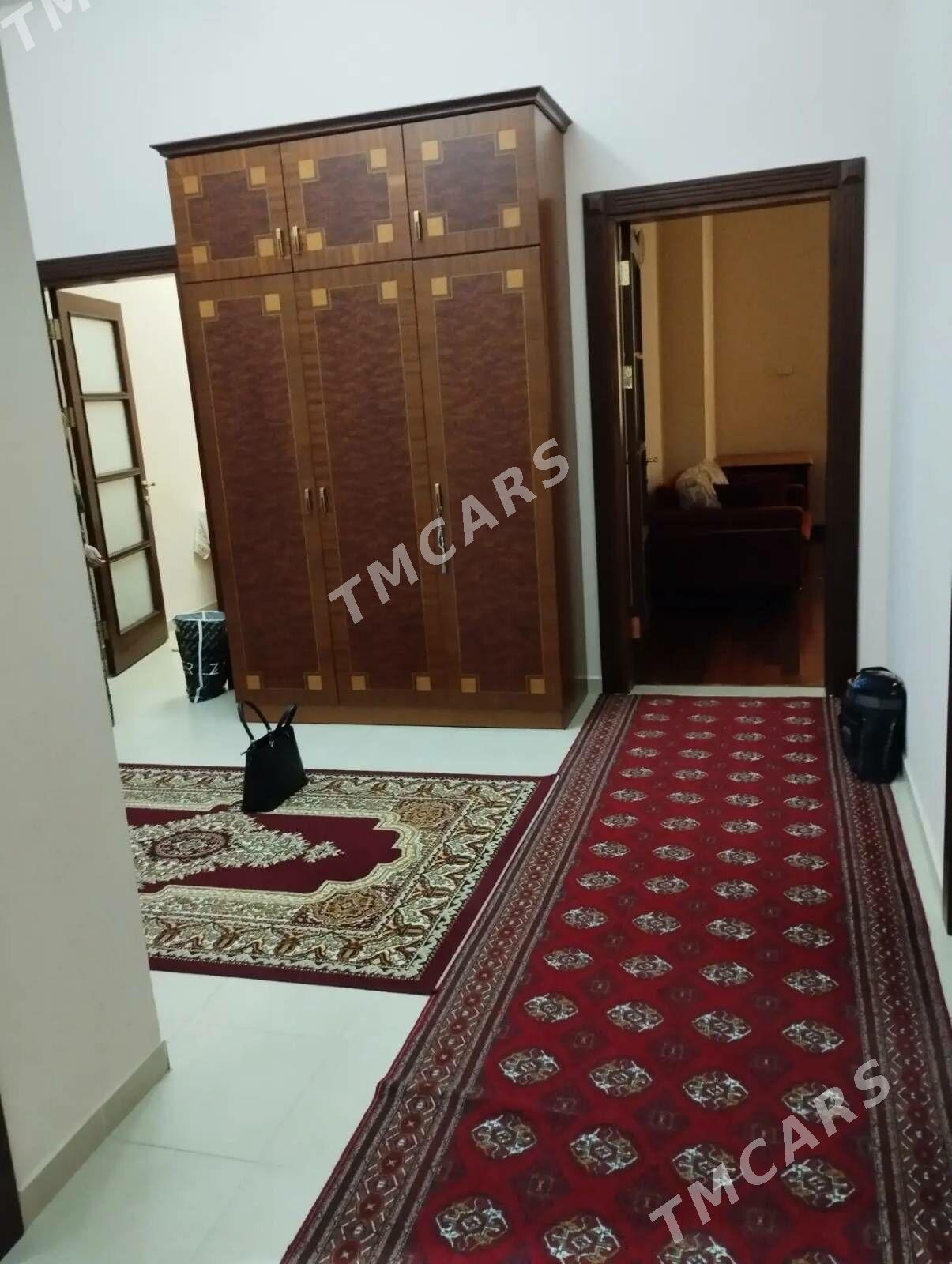 Нефтегаз 4этаж 3ком 135м² - Aşgabat - img 2