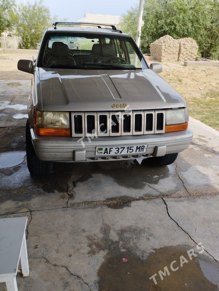 Jeep Grand Cherokee 1995 - 60 000 TMT - Мары - img 1