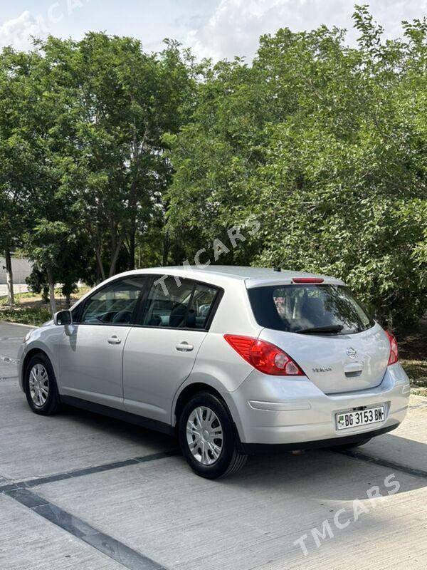 Nissan Versa 2011 - 98 000 TMT - Балканабат - img 5