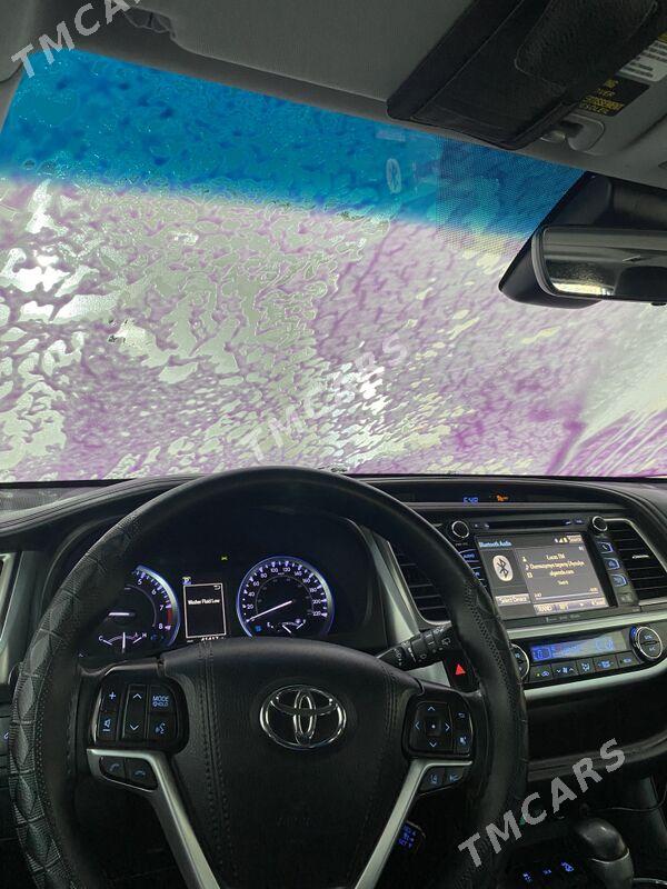 Toyota Highlander 2019 - 450 000 TMT - Türkmenabat - img 5
