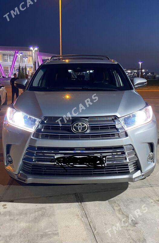 Toyota Highlander 2019 - 450 000 TMT - Türkmenabat - img 3