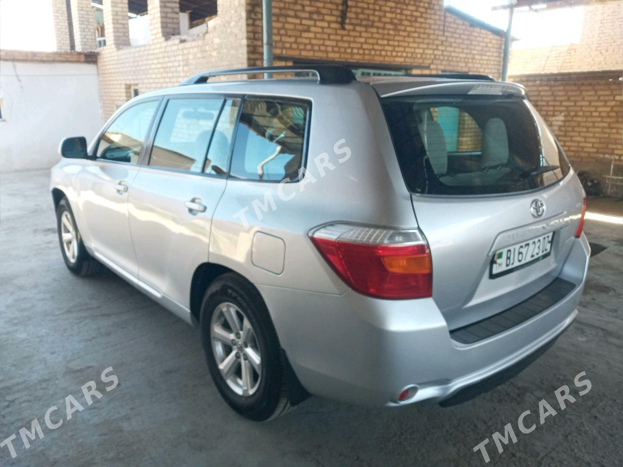 Toyota Highlander 2008 - 270 000 TMT - Гороглы (Тагта) - img 5