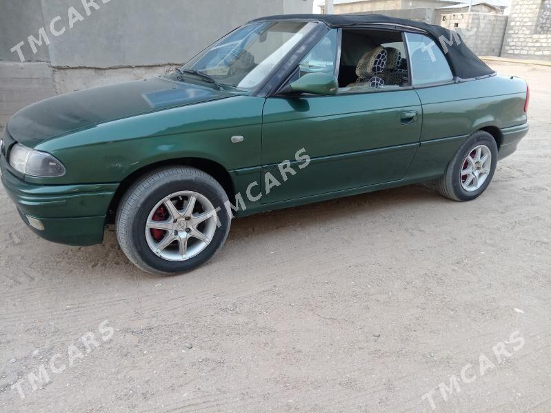 Opel Astra 1996 - 27 000 TMT - Гумдаг - img 2
