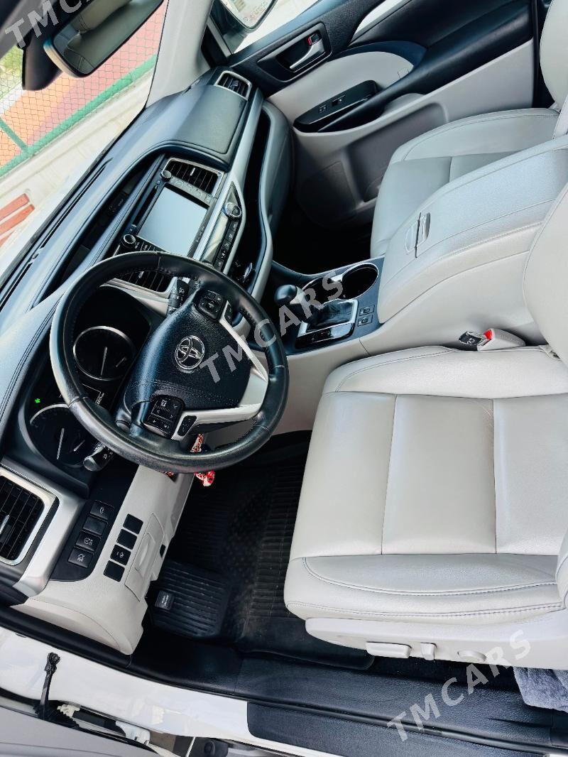 Toyota Highlander 2019 - 540 000 TMT - Ашхабад - img 3