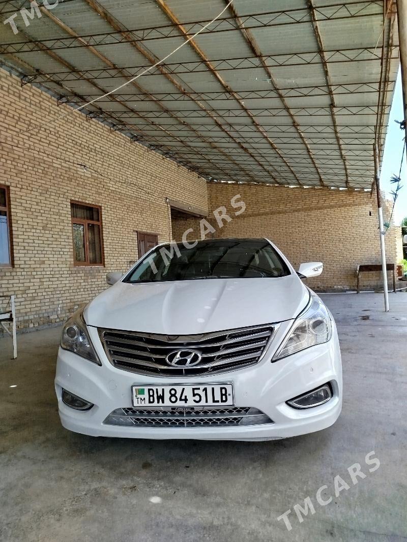 Hyundai Azera 2012 - 175 000 TMT - Türkmenabat - img 6
